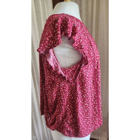 F39 Hem & Thread summer blouse - Picture 5 of 13
